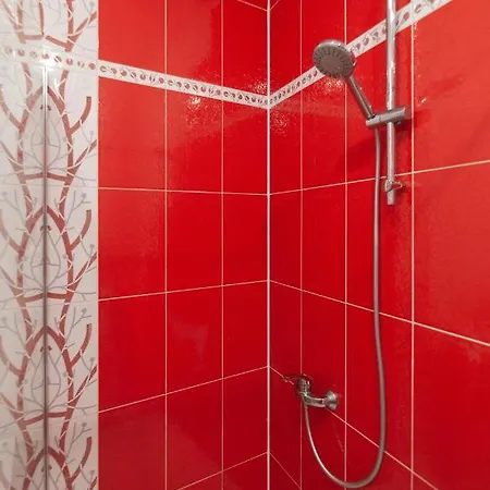 Apartment Avangard Mentsynskoho 3