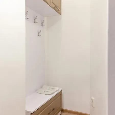 Avangard Mentsynskoho 3 Apartamento Lviv