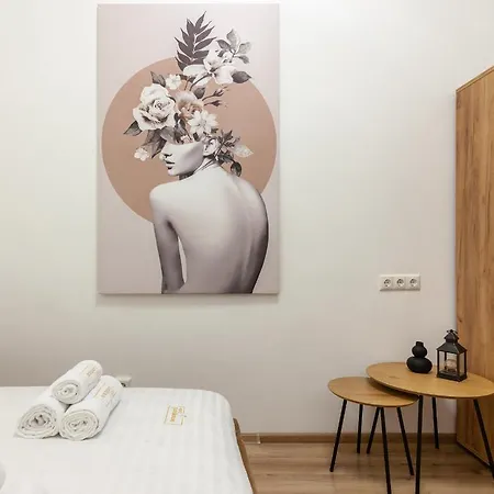 Avangard Mentsynskoho 3 Apartment Lviv