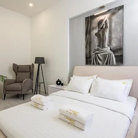 Avangard Mentsynskoho 3 Daire *