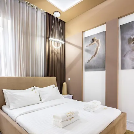 Daire Avangard Mentsynskoho 3 Lviv