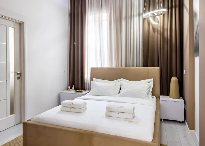 Avangard Mentsynskoho 3 Apartamento Leópolis