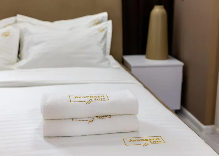 Apartamento Avangard Mentsynskoho 3