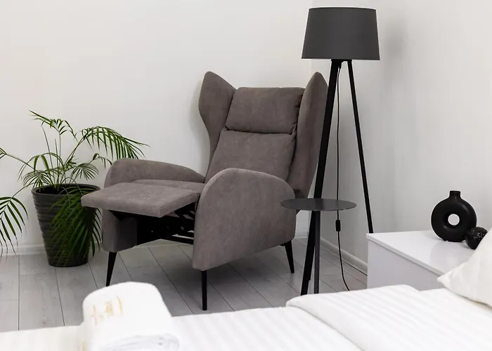 Daire Avangard Mentsynskoho 3 *