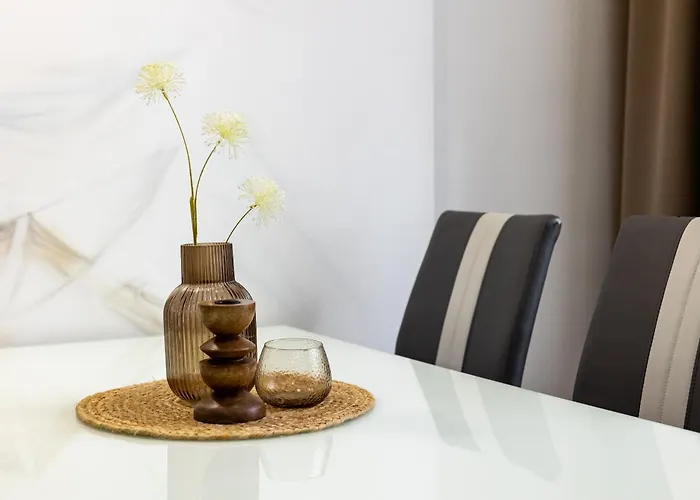 Avangard Mentsynskoho 3 *