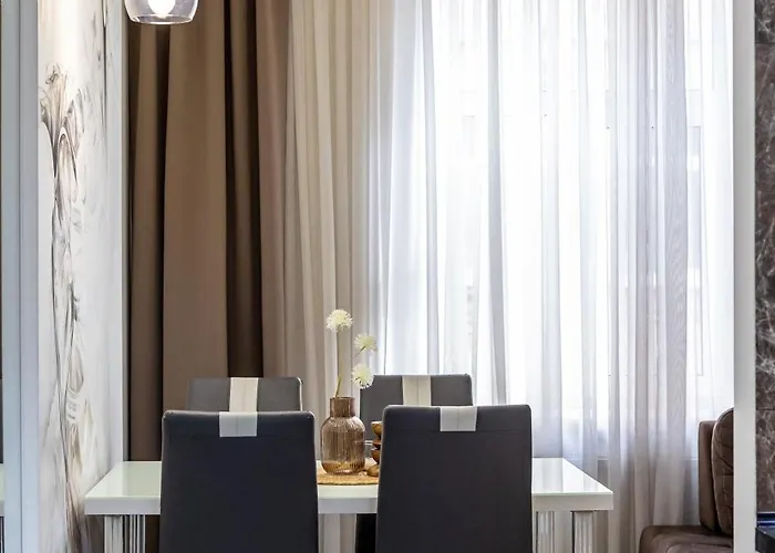 Daire Avangard Mentsynskoho 3 *