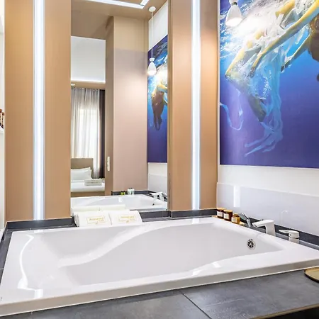 Avangard Mentsynskoho 3 Apartment