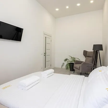 Avangard Mentsynskoho 3 Apartment Lemberg